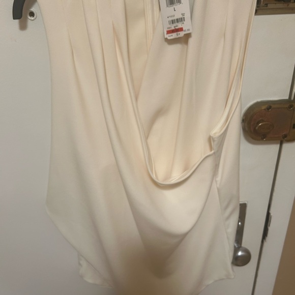 Ralph Lauren cross over assymetrical top. Back zip. - Picture 6 of 6